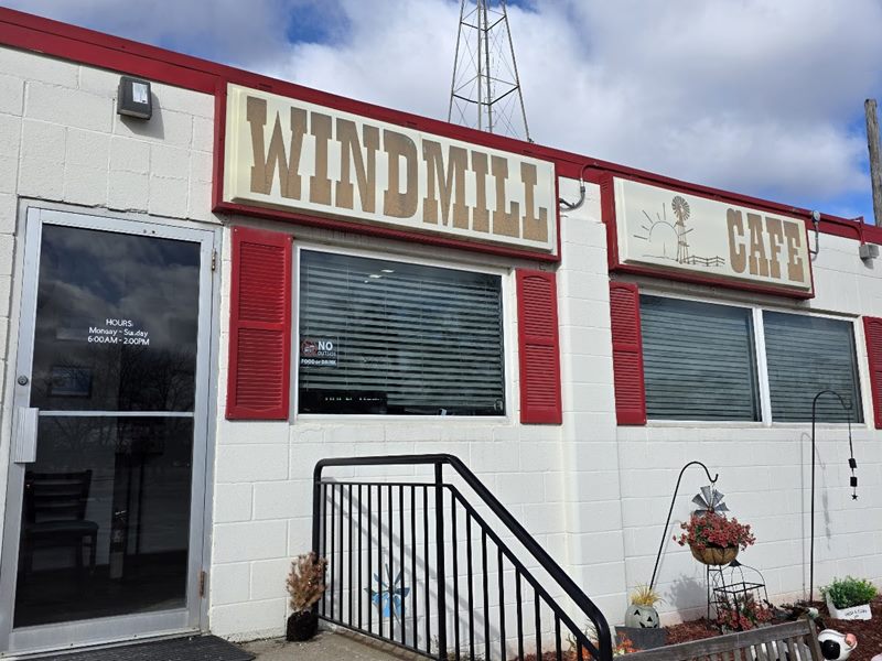 Windmill Cafe exterior